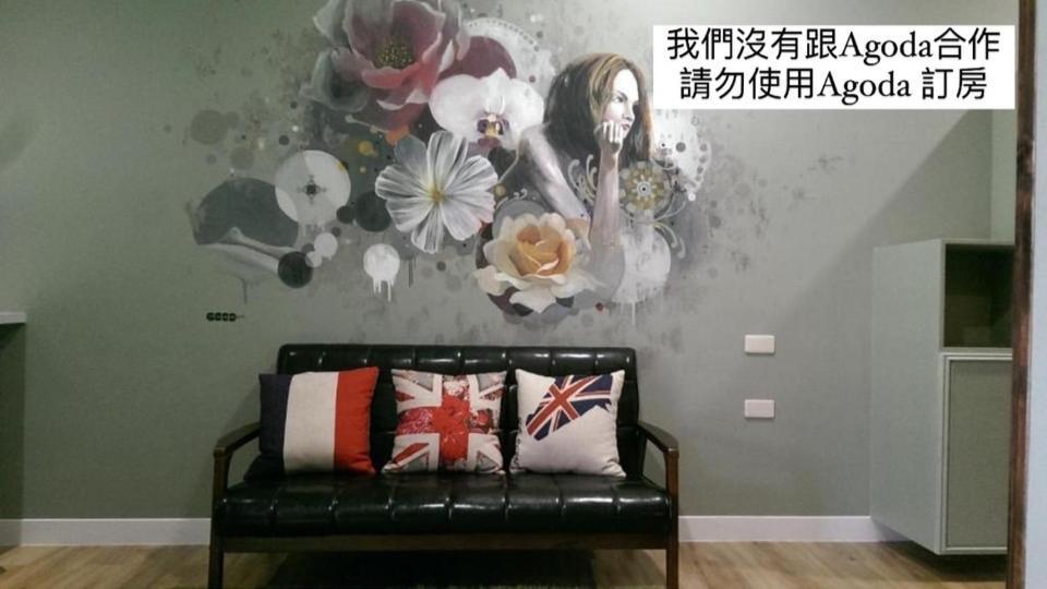 Original Bnb Tainan Buitenkant foto